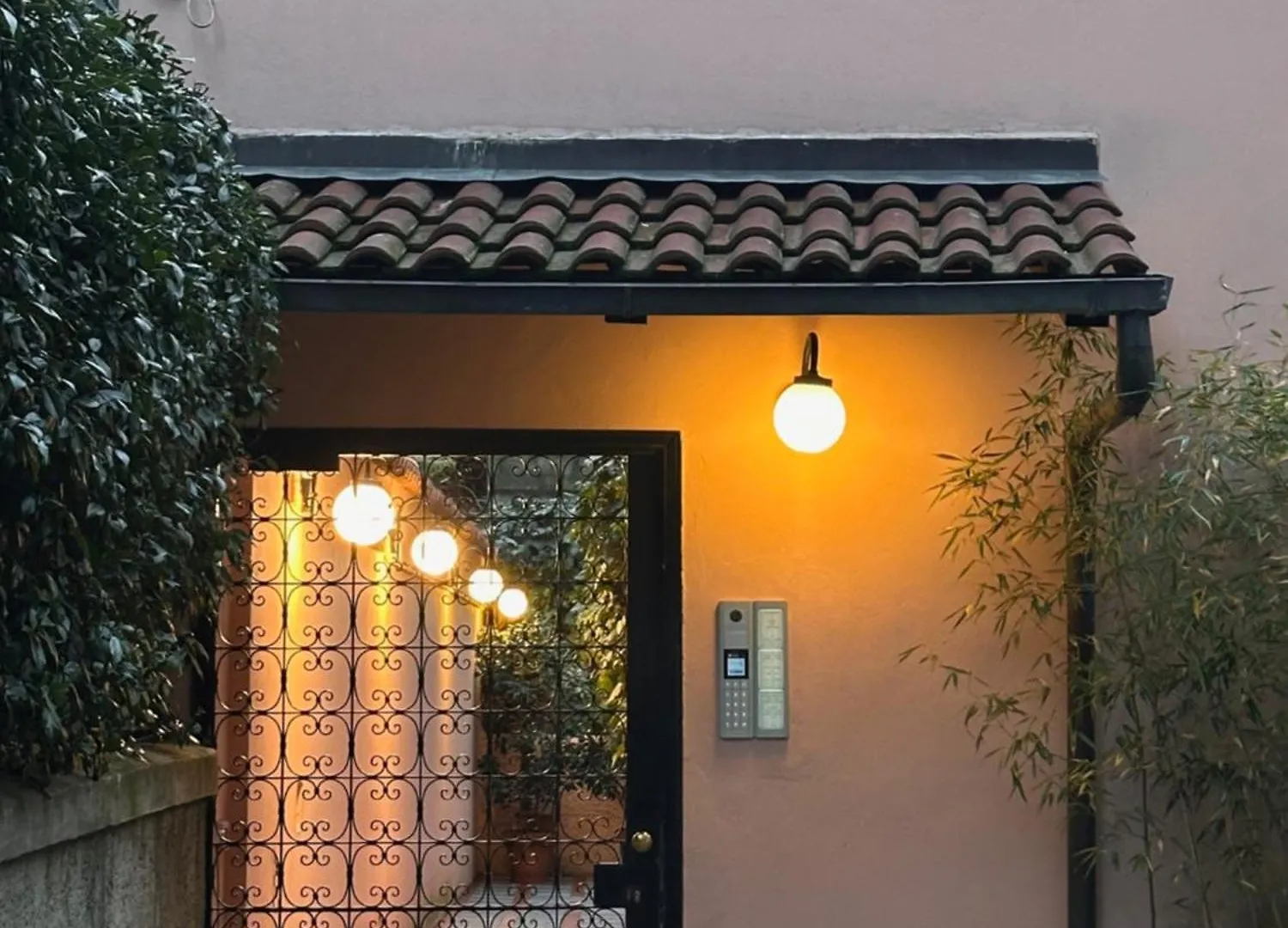 Naviglio Garden Apartment Milan 0*,  Italy